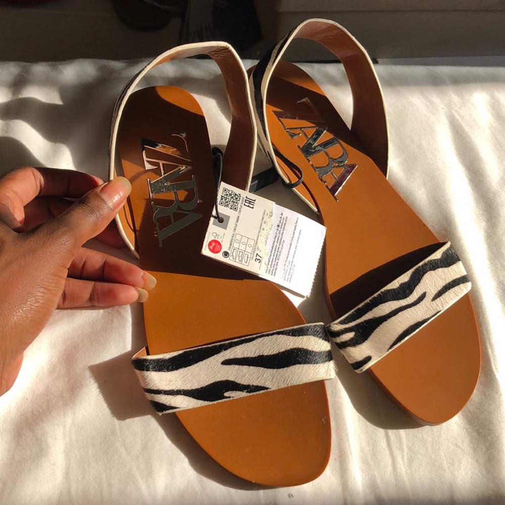 Zara Zebra Sandal💫